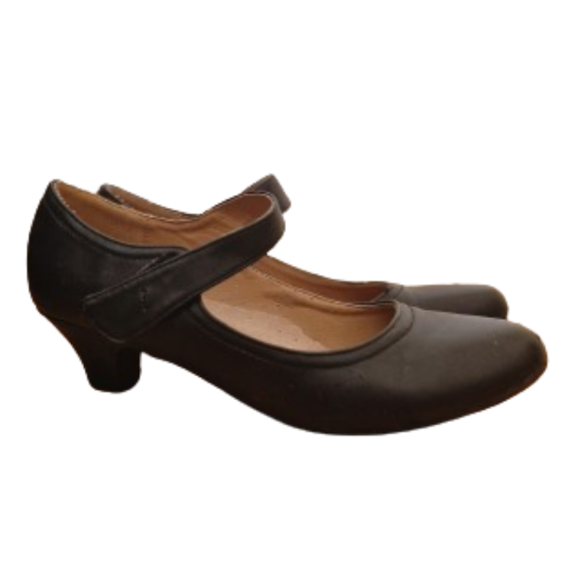 Ženské poltopánky na podpätku - Veľkosť: 38