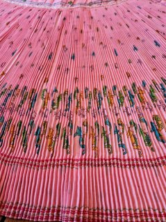 Plísovaná sukňa rybky