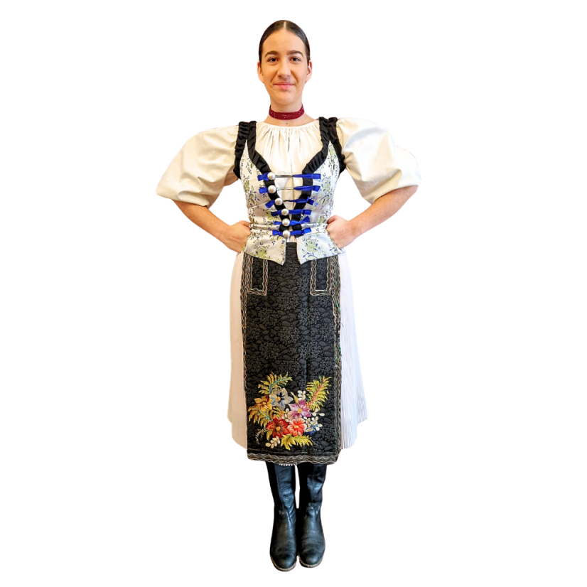 Ženský kroj Šumiac