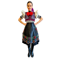 Ženský kroj Dobrá niva