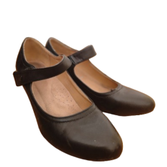 Ženské poltopánky na podpätku