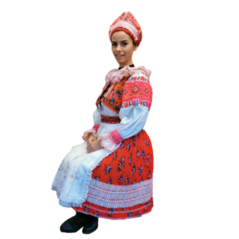 Ženský kroj Pohorelá- červená