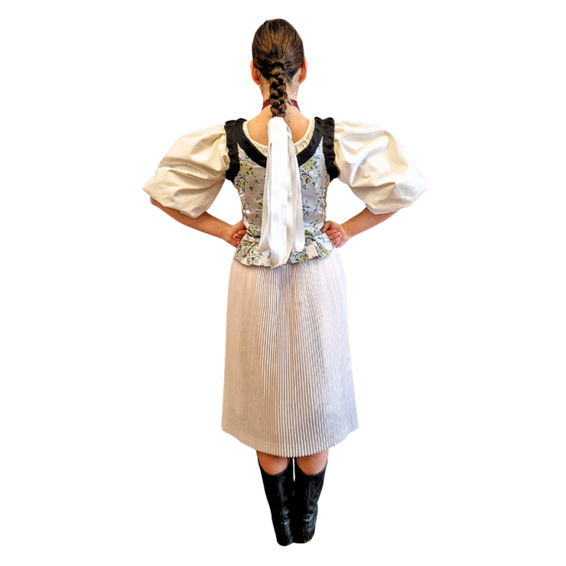 Ženský kroj Šumiac