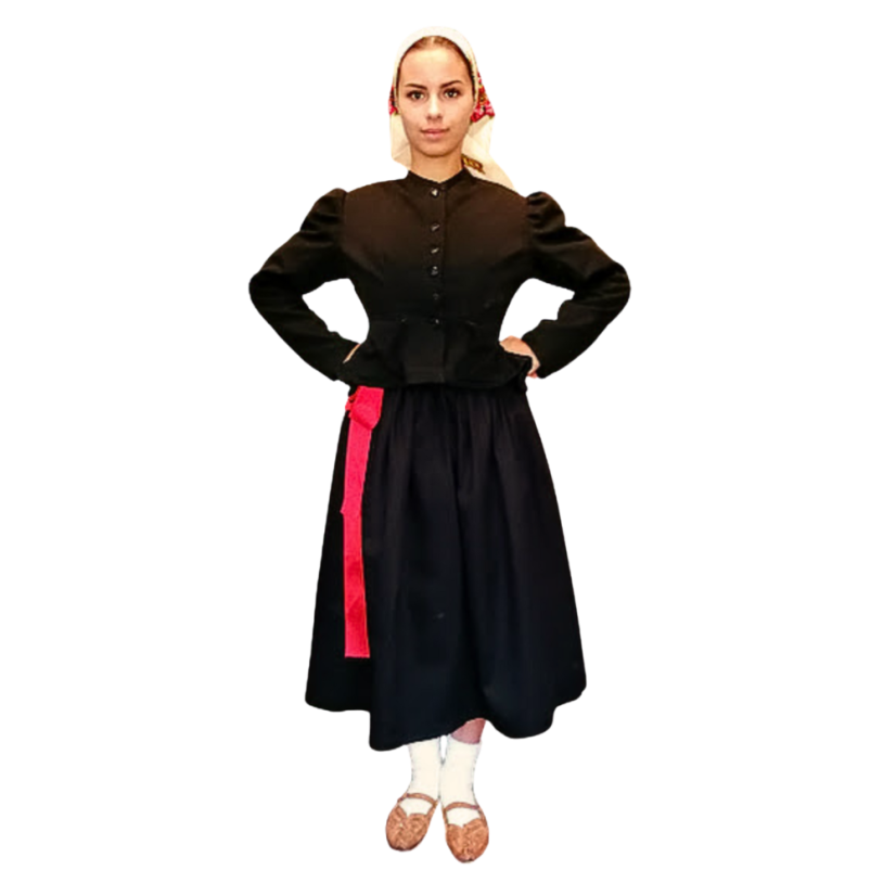 Ženský kroj Čierny Balog