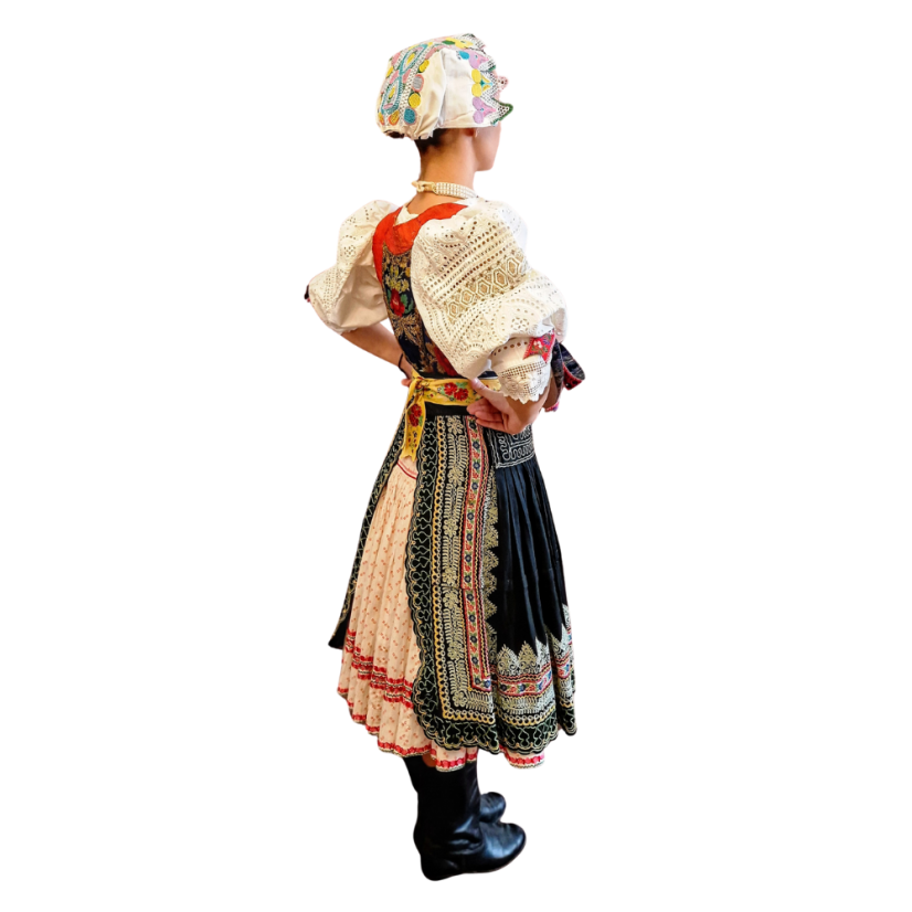 Ženský kroj Piešťany