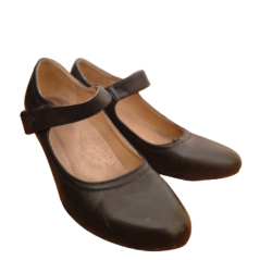 Ženské poltopánky na podpätku