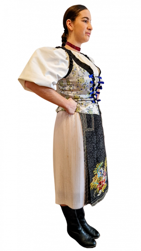 Ženský kroj Šumiac