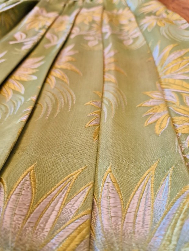 Brokátová sukňa zelená - Váš dopyt: Chcem si požičať