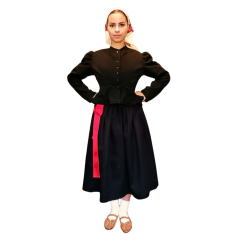 Ženský kroj Čierny Balog