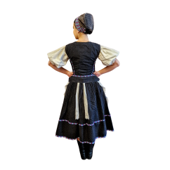 Ženský kroj z Pohronskej Polhory