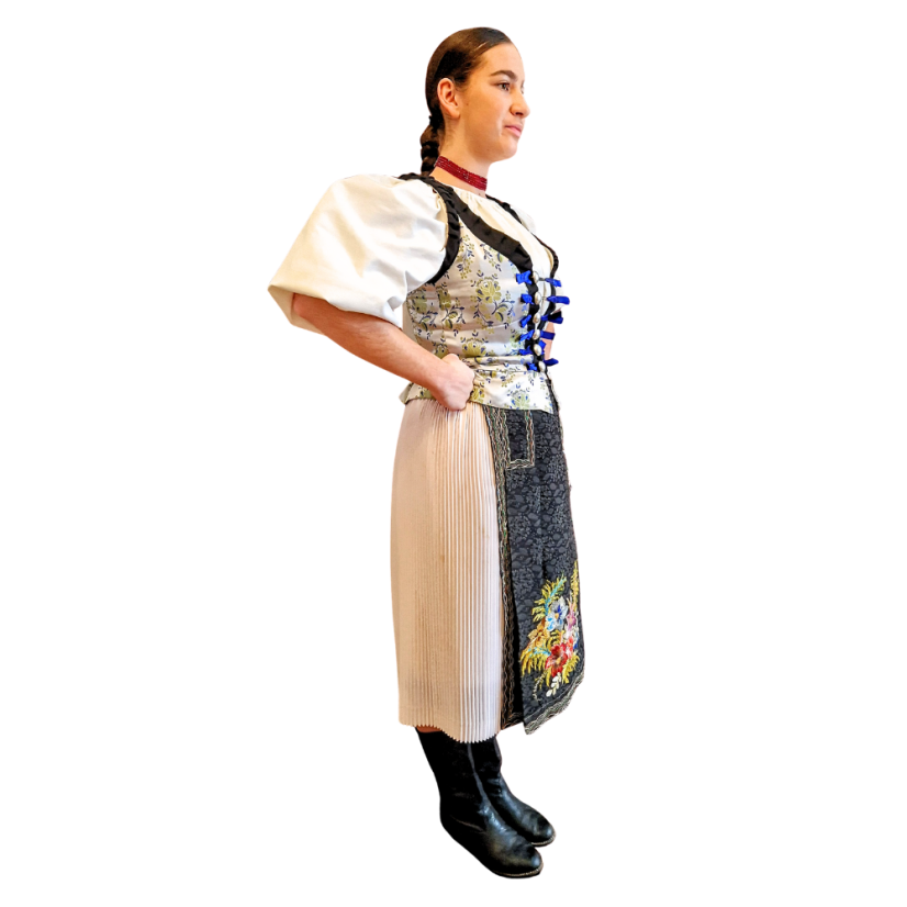 Ženský kroj Šumiac